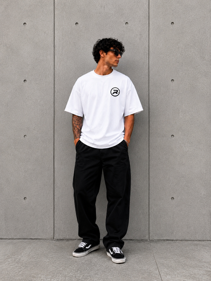 REBEL ESSENTIALS OVERSIZED T-SHIRT